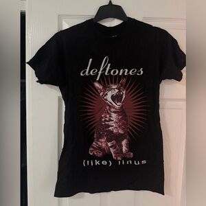 Deftones t shirt